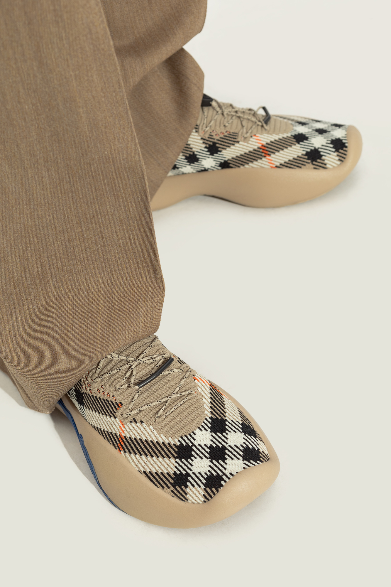 Burberry Sneakers Neptune | Women's Shoes | Vitkac